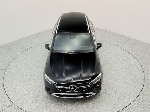 Certified 2023 Mercedes-Benz GLC 300 image 23