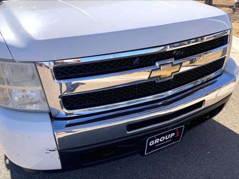 Used 2011 Chevrolet Silverado 1500 LS image 28