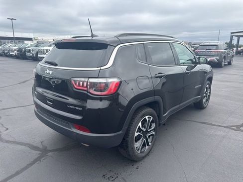 Used 2022 Jeep Compass Limited image 3