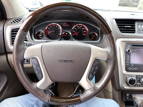 Used 2015 GMC Acadia Denali image 49