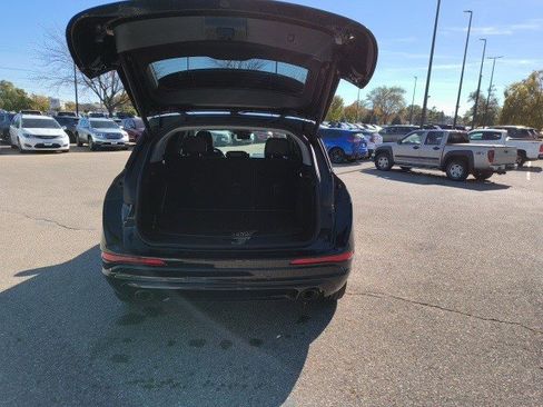 Used 2021 Lincoln Corsair Reserve image 15