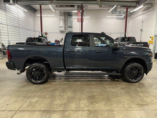 Used 2025 RAM 2500 Big Horn AWD/4WD image 6
