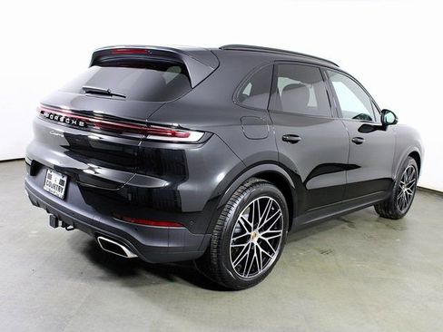 New 2026 Porsche Cayenne AWD/4WD image 7