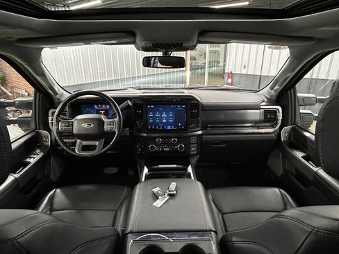 Used 2024 Ford F250 Lariat w/ Lariat Ultimate Package image 23