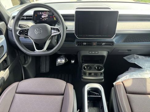 New 2025 Volkswagen ID. Buzz Pro S image 27
