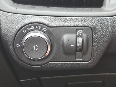 Used 2019 Buick Envision Premium AWD/4WD image 12