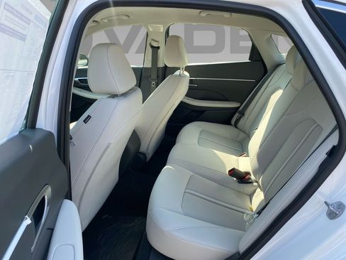 New 2025 Hyundai Sonata SE image 4