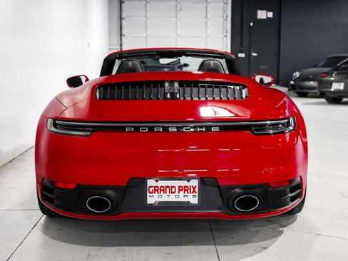 Used 2021 Porsche 911 Carrera S image 4