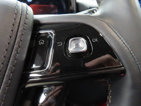 Used 2025 Lincoln Aviator Reserve w/ Equipment Group 201A image 60