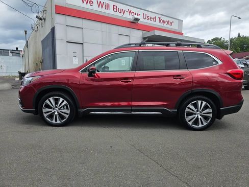 Used 2022 Subaru Ascent Limited w/ Technology Package AWD/4WD image 4