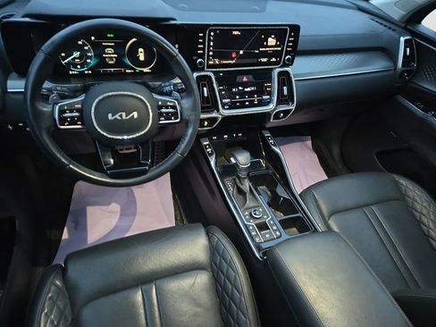 Used 2023 Kia Sorento SX image 12
