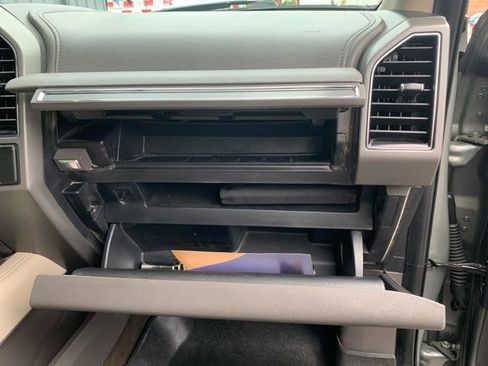 Used 2019 Ford Expedition Max XLT w/ Equipment Group 202A image 30