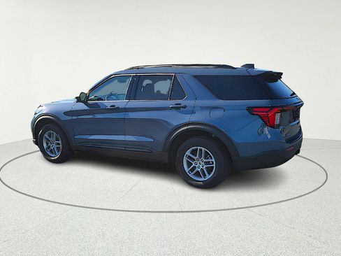 New 2026 Ford Explorer Active image 4