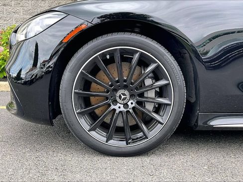 Certified 2023 Mercedes-Benz S 580 4MATIC Sedan image 8