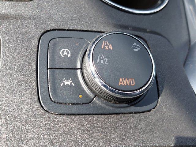 Certified 2022 Chevrolet Traverse LT AWD/4WD image 27