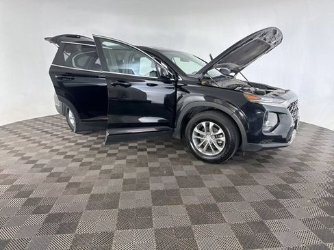 Used 2019 Hyundai Santa Fe SE FWD image 14