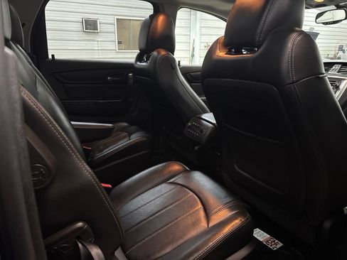 Used 2017 GMC Acadia Limited SLT AWD/4WD image 33