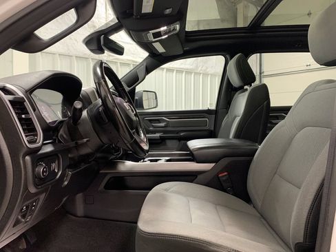 Used 2021 RAM 1500 Big Horn AWD/4WD image 4