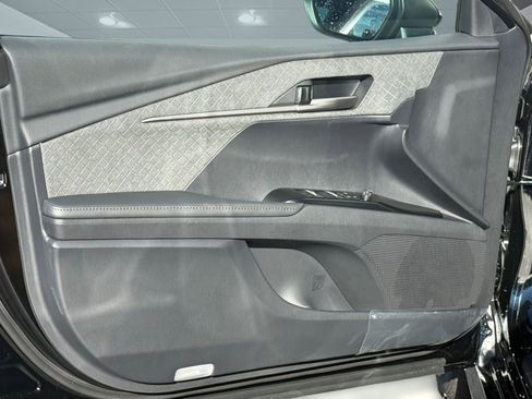 New 2026 Toyota Camry Hybrid AWD/4WD image 14