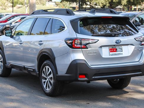 New 2025 Subaru Outback Premium image 6