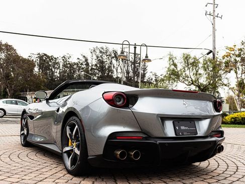 Certified 2022 Ferrari Portofino M RWD image 25