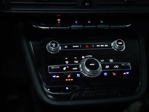 Certified 2022 Lincoln Corsair Reserve w/ Elements Package image 28