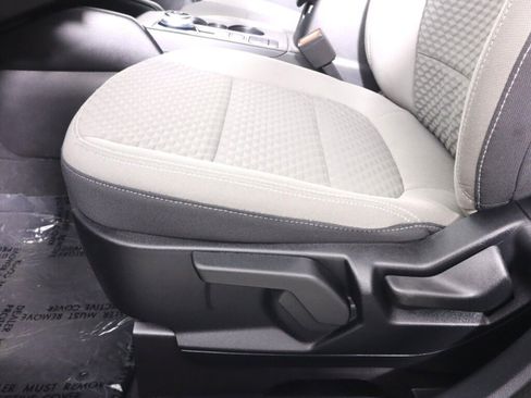 Used 2021 Ford Escape SE FWD image 29