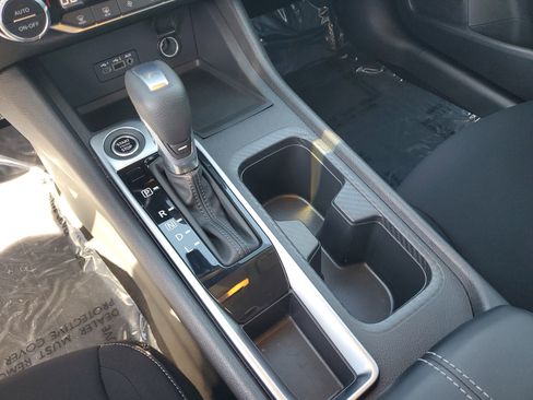 Certified 2021 Nissan Sentra SV image 20