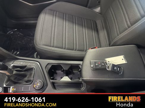 Used 2022 Volkswagen Tiguan S image 23