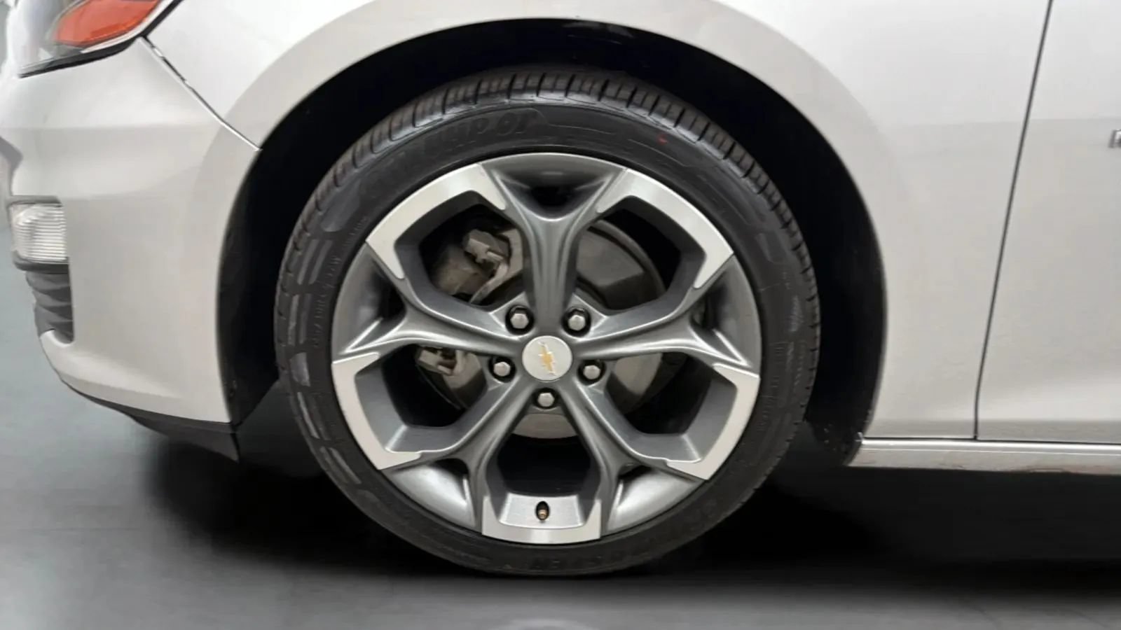 Used 2021 Chevrolet Malibu LT FWD image 29