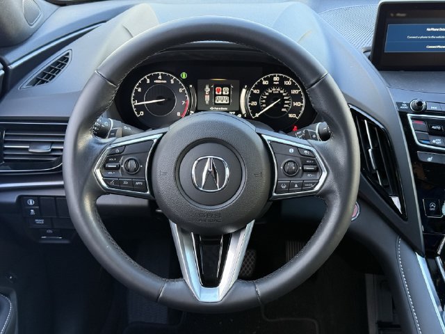Used 2025 Acura RDX SH-AWD image 12