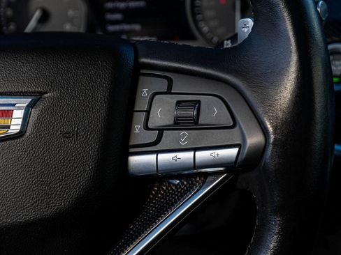 Used 2023 Cadillac XT6 Sport image 24