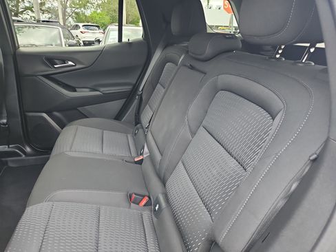 Used 2025 Chevrolet Equinox LT image 9