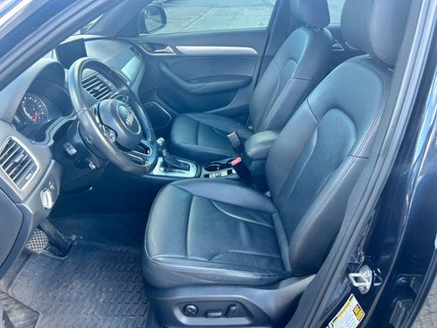 Used 2015 Audi Q3 2.0T Prestige w/ Prestige Package image 15