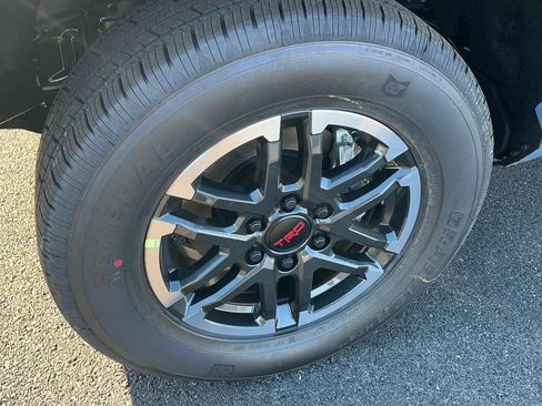 New 2026 Toyota Tacoma SR5 AWD/4WD image 12