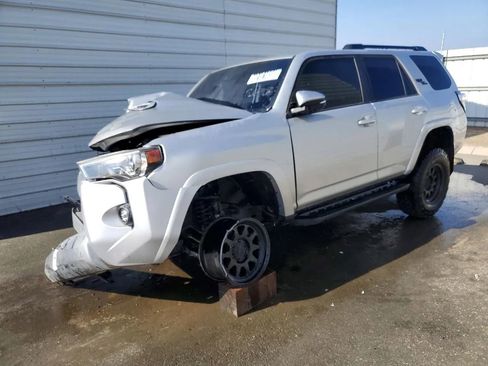 Used 2024 Toyota 4Runner TRD Off-Road Premium w/ Off Road Premium Plus Package AWD/4WD image 1