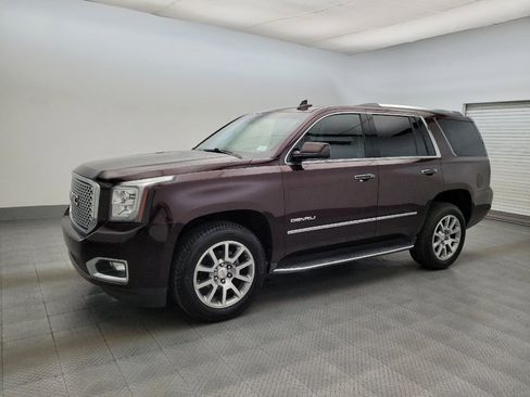 Used 2017 GMC Yukon Denali w/ Open Road Package RWD image 2