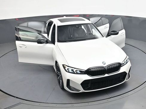 Used 2023 BMW 330i Sedan w/ M Sport Package RWD image 38
