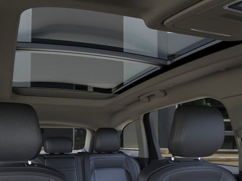 New 2026 Lincoln Nautilus Premier w/ Equipment Group 102A AWD/4WD image 88