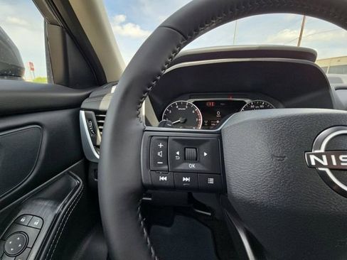 New 2026 Nissan Rogue SV image 11