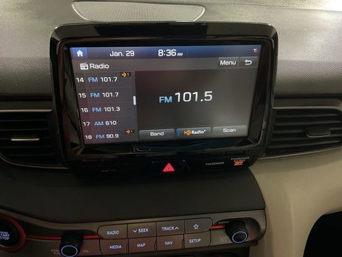 Used 2020 Hyundai Veloster Turbo Ultimate image 23