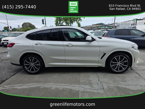 Used 2019 BMW X4 xDrive30i w/ Executive Package AWD/4WD image 4