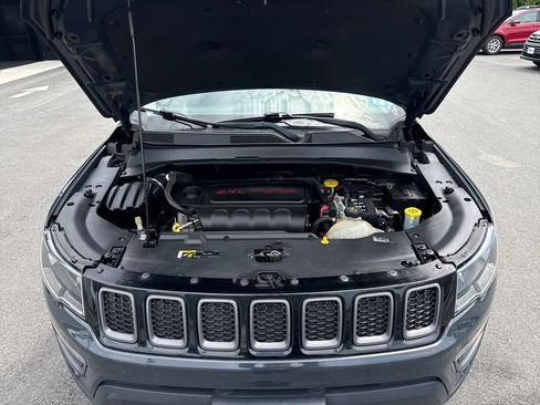 Used 2018 Jeep Compass Trailhawk w/ Cold Weather Group AWD/4WD image 25