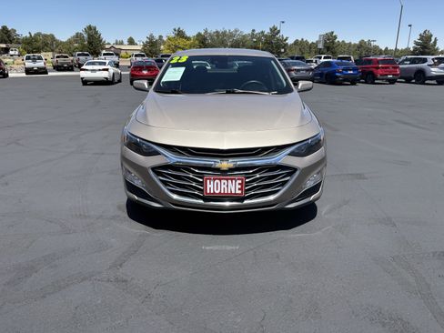 Used 2023 Chevrolet Malibu LT FWD image 4