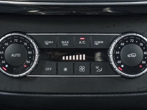 Used 2018 Mercedes-Benz GLE 350 4MATIC image 11