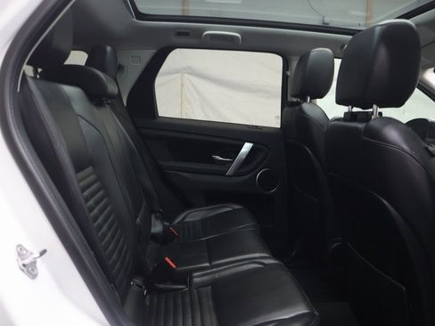 Used 2020 Land Rover Discovery Sport S image 14