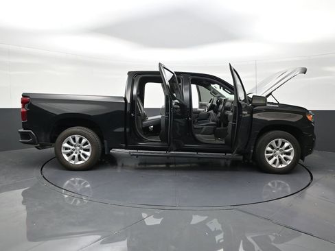 Used 2022 Chevrolet Silverado 1500 Custom RWD image 29