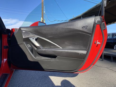 Used 2017 Chevrolet Corvette Stingray Convertible w/ 3LT Preferred Equipment Group image 19