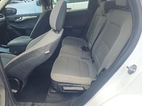 Used 2020 Ford Escape SE FWD image 13