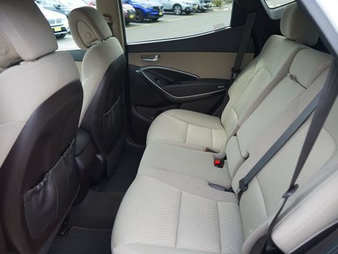 Used 2017 Hyundai Santa Fe Sport AWD/4WD image 17
